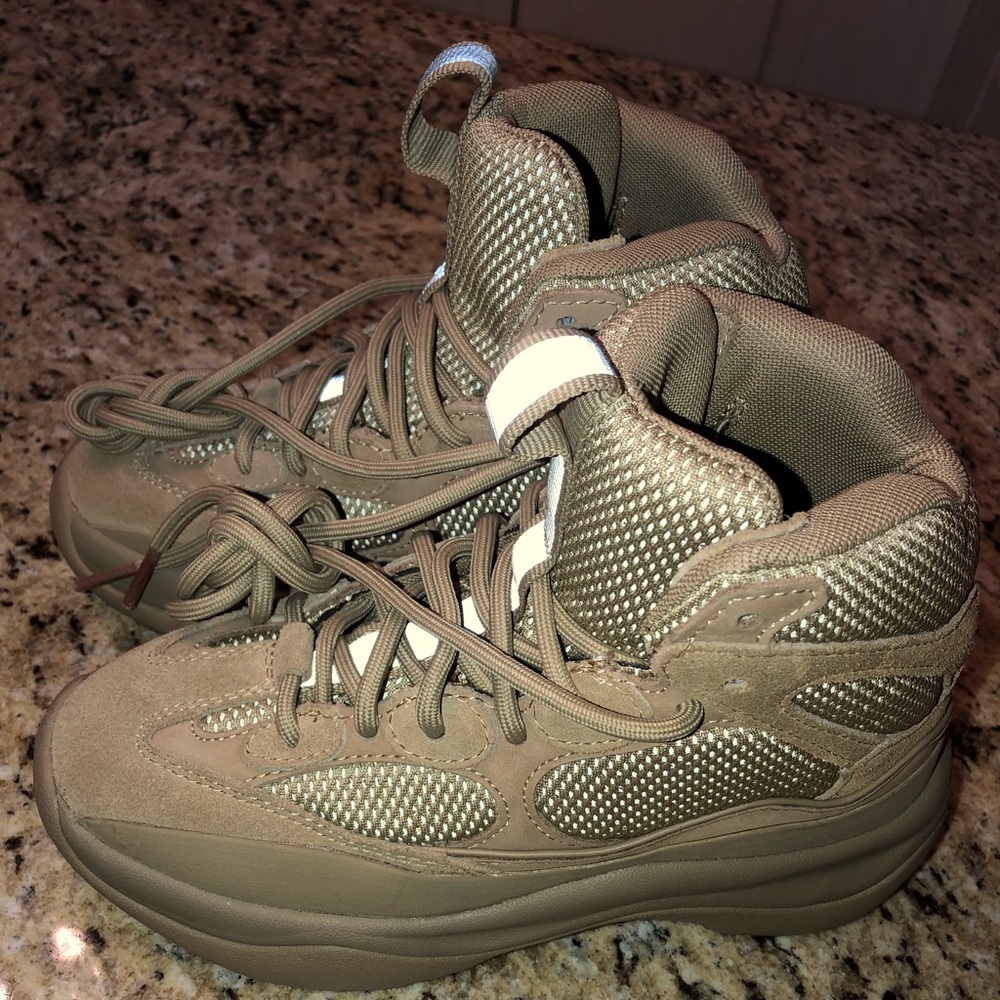 YEEZY DESERT BOOTS SEASON 7 SIZE 6(37)